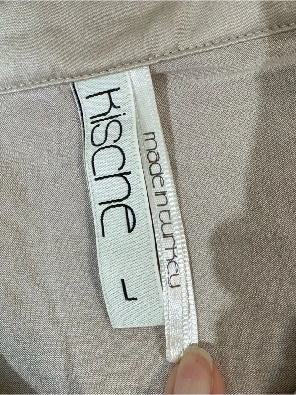NWOT Kische Beige Ruffle V-Neck Short Sleeve Top Large